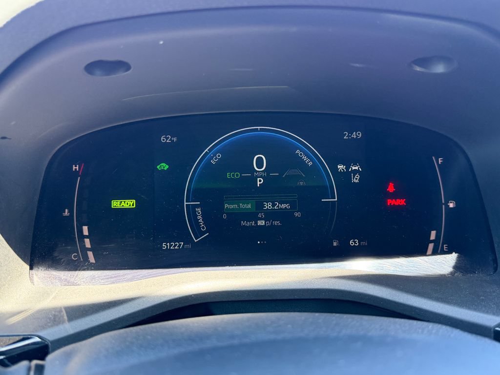 Used 2025 Toyota Camry SE FWD image 5