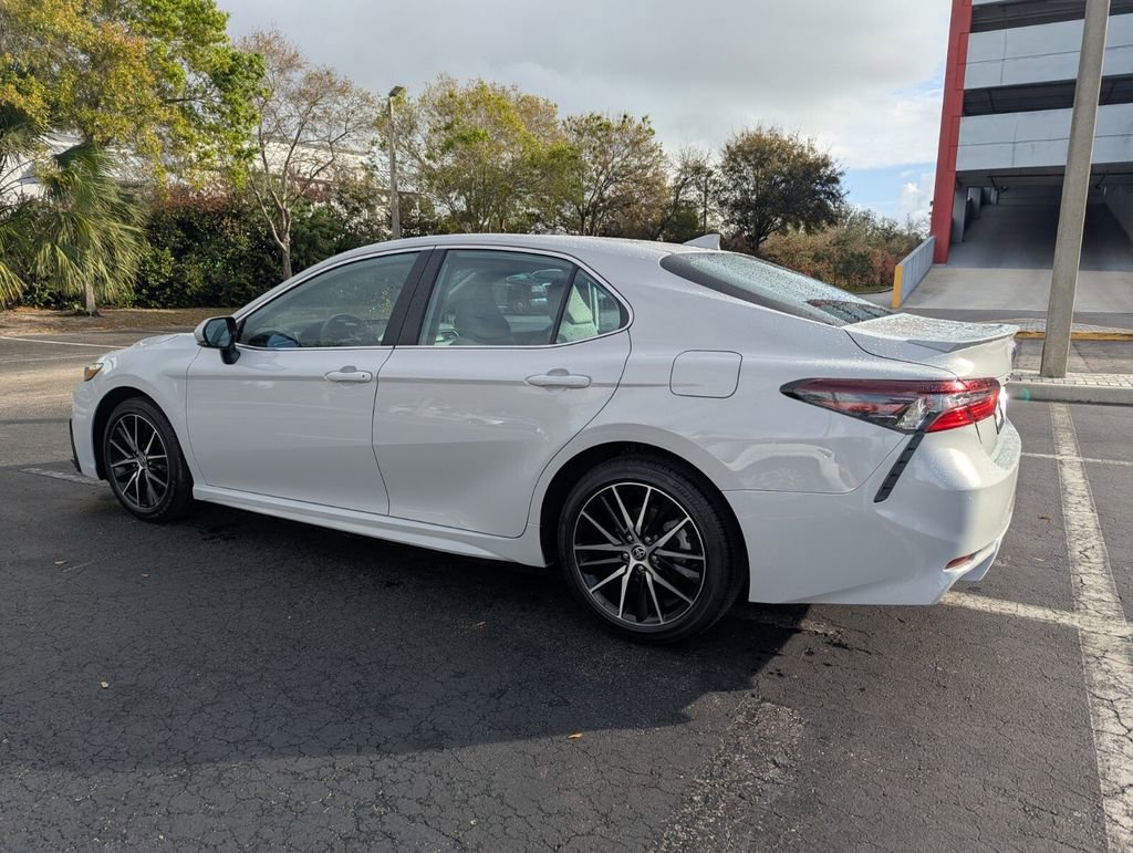 Certified 2024 Toyota Camry SE w/ Convenience Package image 9