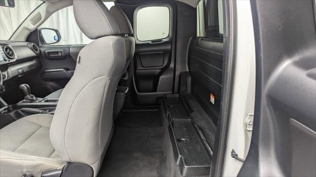 Used 2020 Toyota Tacoma SR image 17