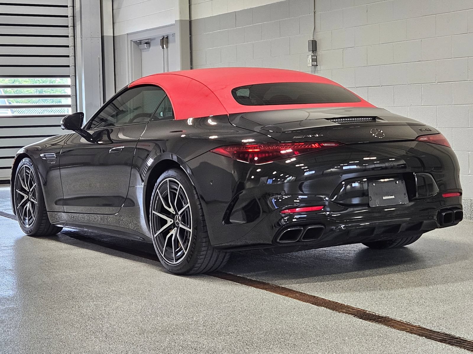 Certified 2022 Mercedes-Benz SL 63 AMG 4MATIC image 8