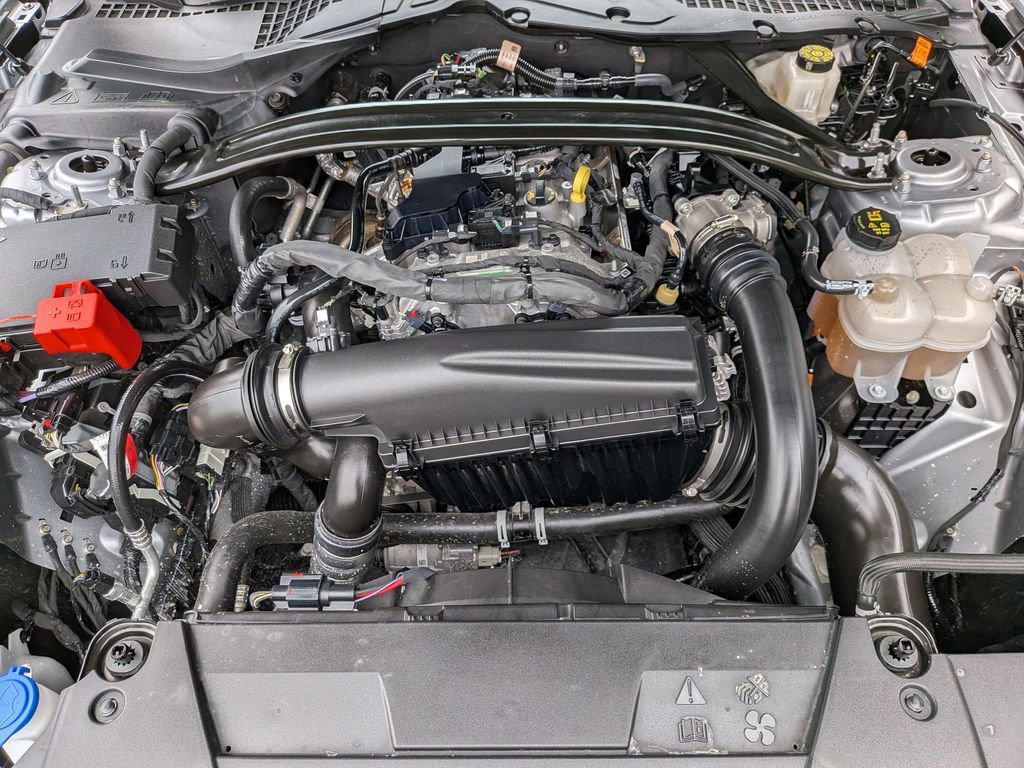 Used 2025 Ford Mustang Premium RWD image 30