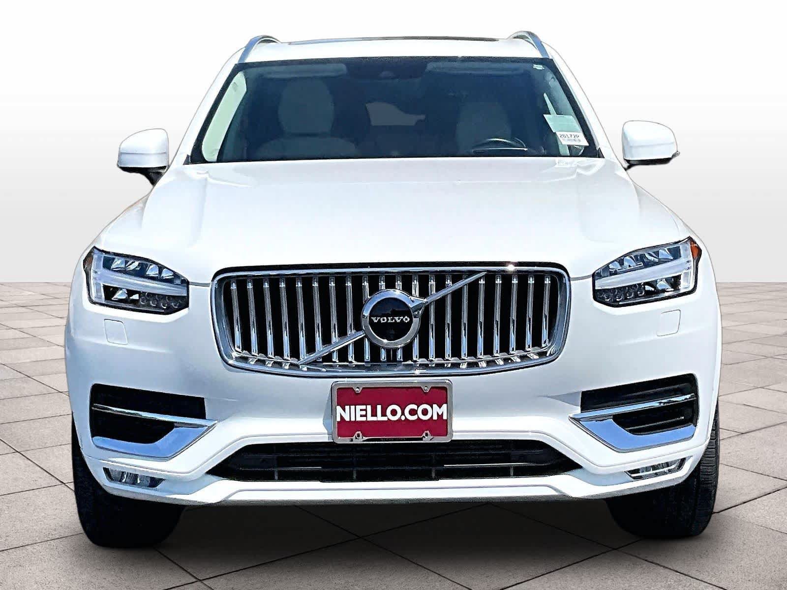 Used 2022 Volvo XC90 T6 Inscription w/ Advanced Package AWD/4WD image 3