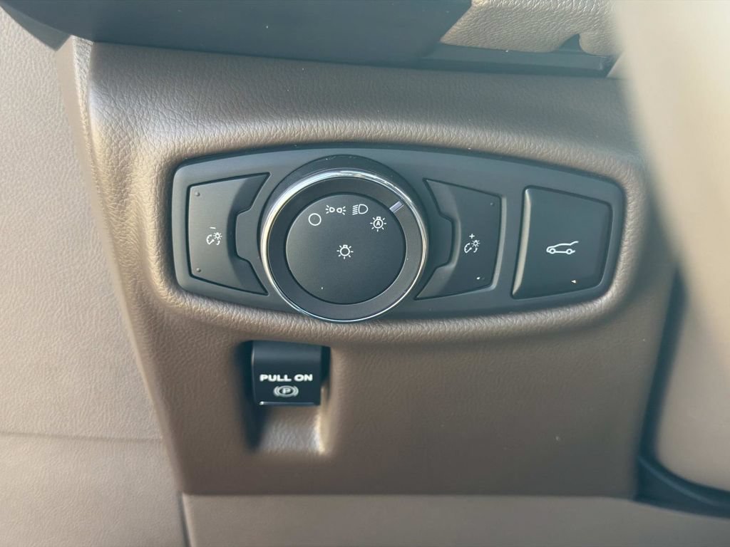 Used 2018 Lincoln MKX Reserve FWD image 21