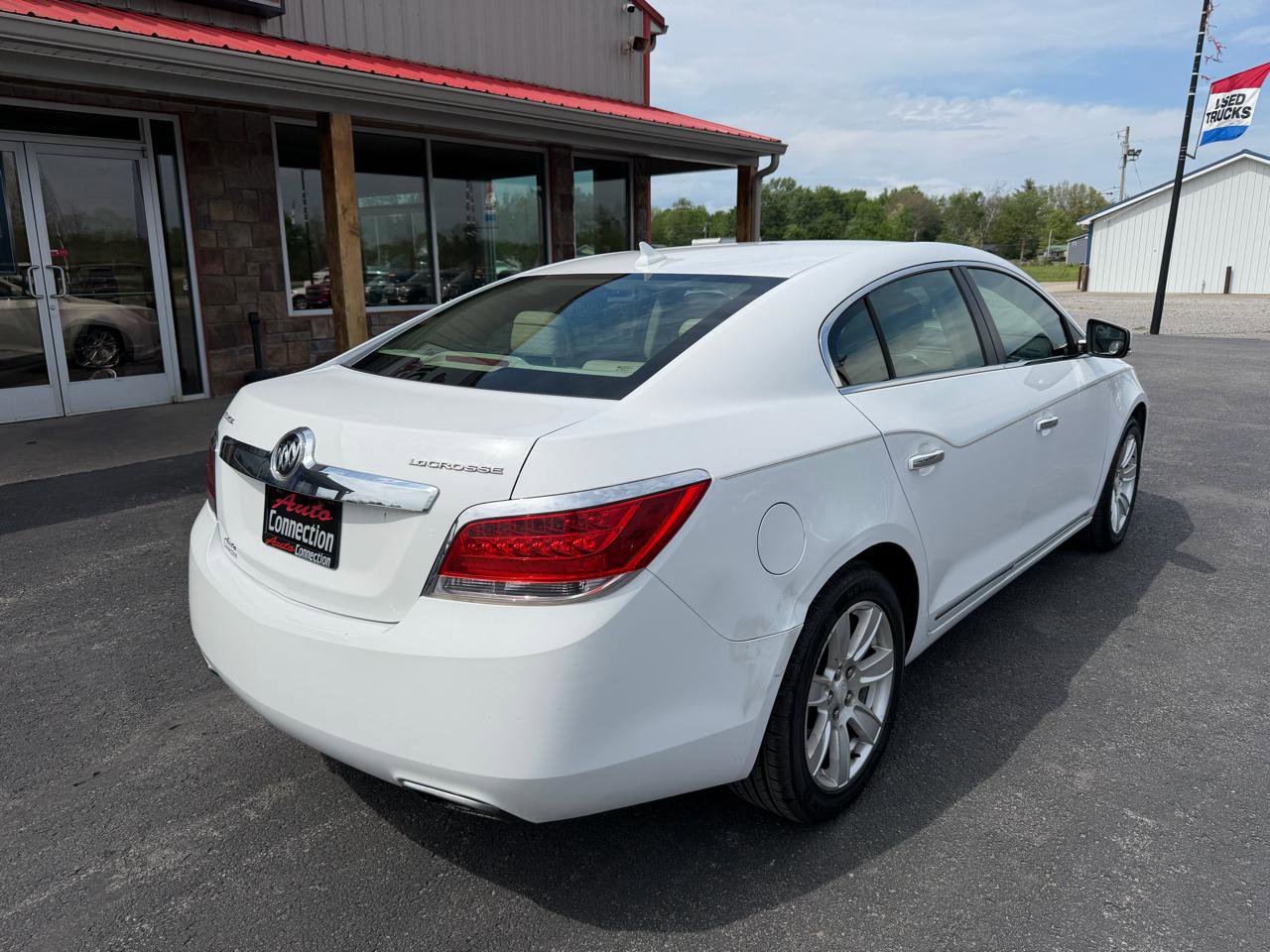 Used 2012 Buick LaCrosse Leather FWD image 4