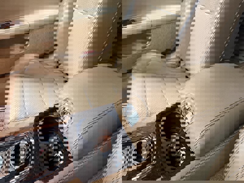 Used 2011 Jaguar XK Convertible image 22