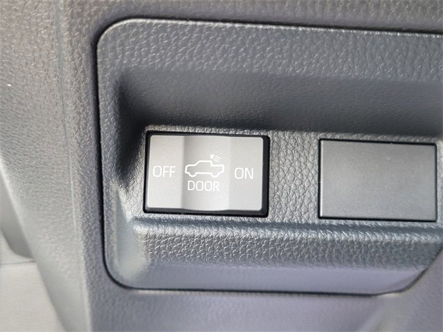 Used 2024 Toyota Tacoma TRD Off-Road image 36