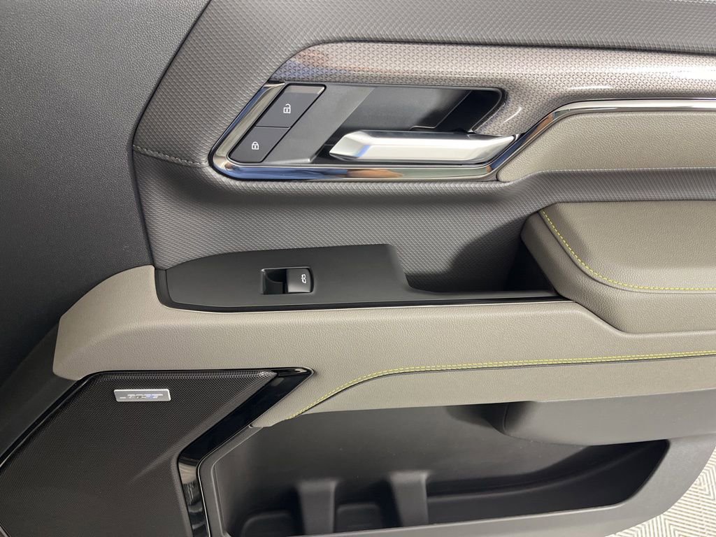 New 2026 Chevrolet Silverado 2500 ZR2 w/ LPO, Dark Essentials Package image 14