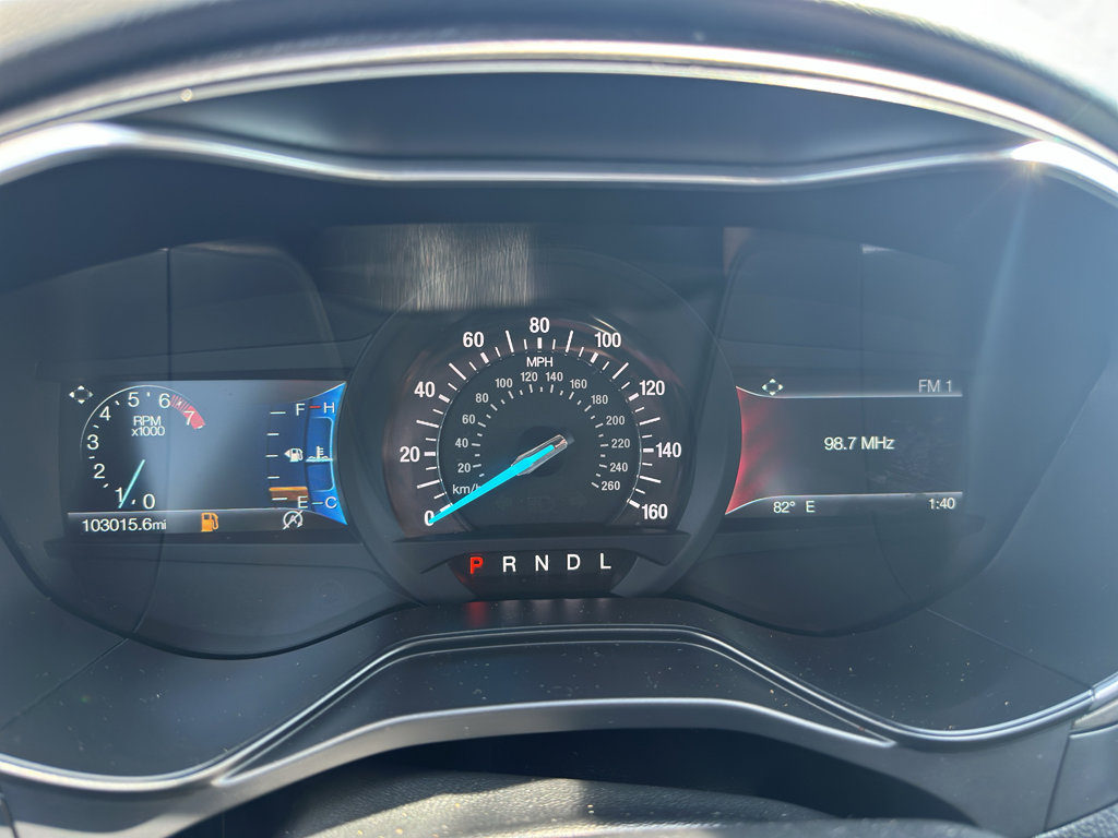 Used 2020 Ford Fusion SE image 6