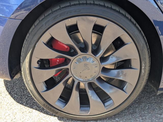 Used 2023 Tesla Model 3 Performance image 10