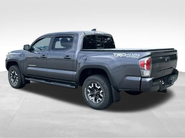 Used 2020 Toyota Tacoma TRD Off-Road w/ TRD Premium Off Road Package AWD/4WD image 4