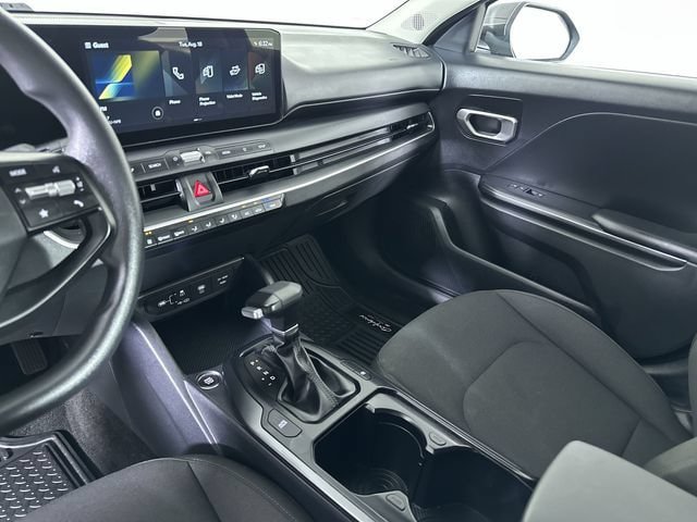 Used 2026 Kia K4 FWD image 36