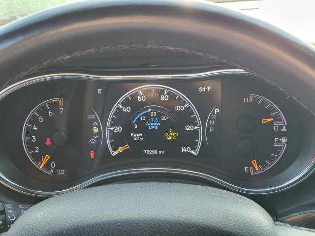 Used 2018 Jeep Grand Cherokee Laredo w/ Security & Convenience Group AWD/4WD image 26