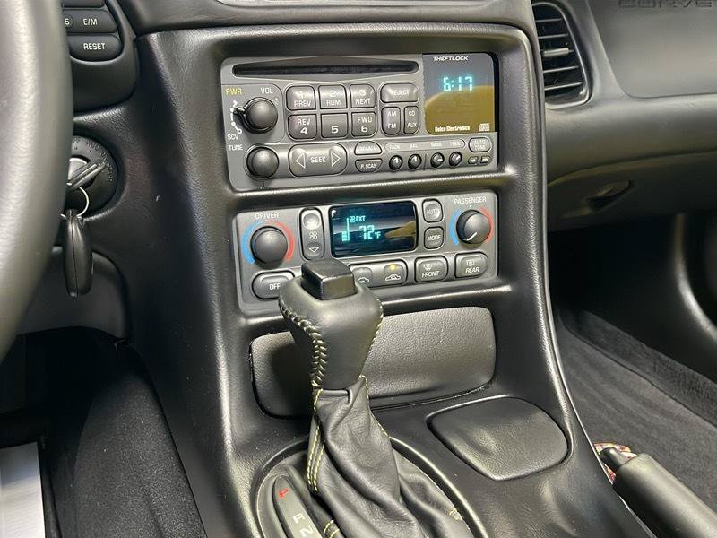 Used 1998 Chevrolet Corvette Convertible w/ Memory Pkg RWD image 36