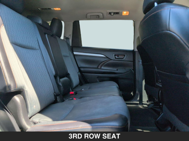 Used 2015 Toyota Highlander Plus AWD/4WD image 31