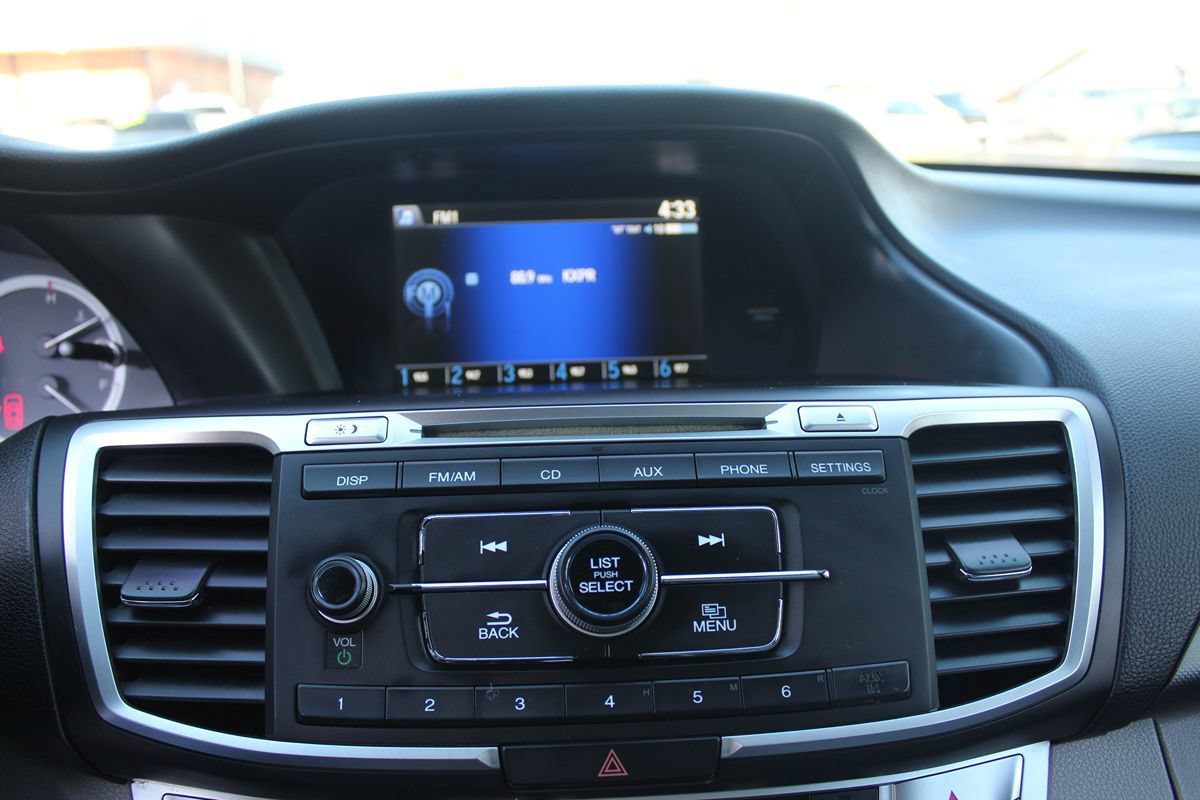 Used 2014 Honda Accord LX image 23