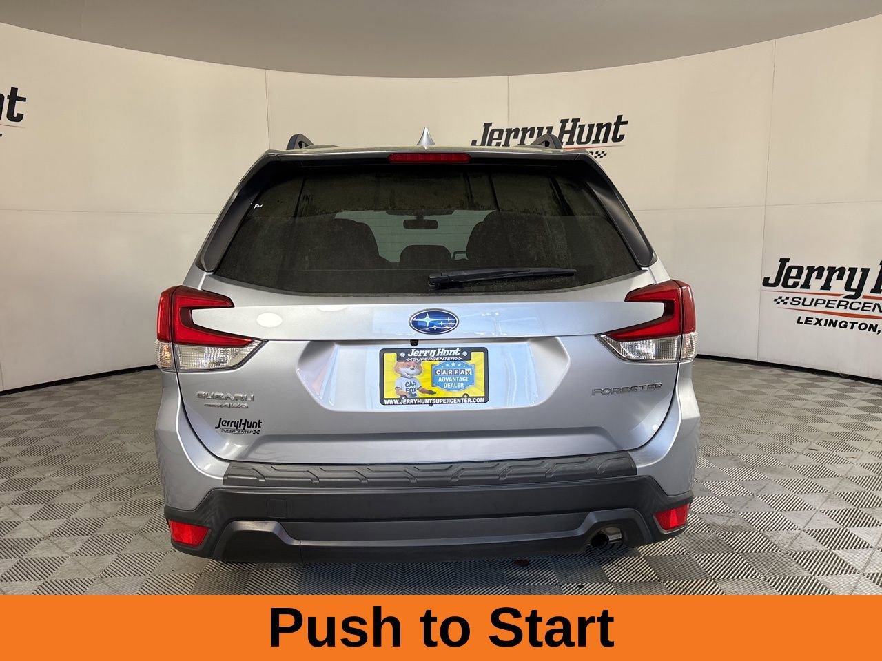 Used 2023 Subaru Forester Premium image 6