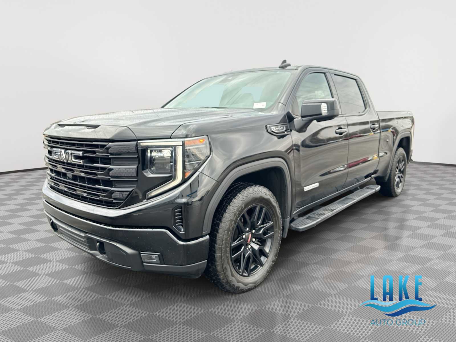 Used 2022 GMC Sierra 1500 Elevation w/ Elevation Premium Package