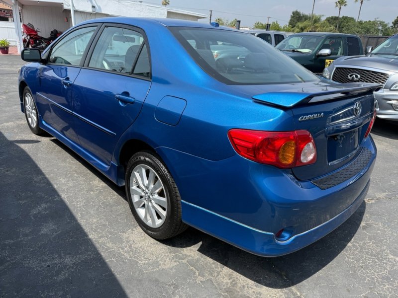 Used 2010 Toyota Corolla S FWD image 7