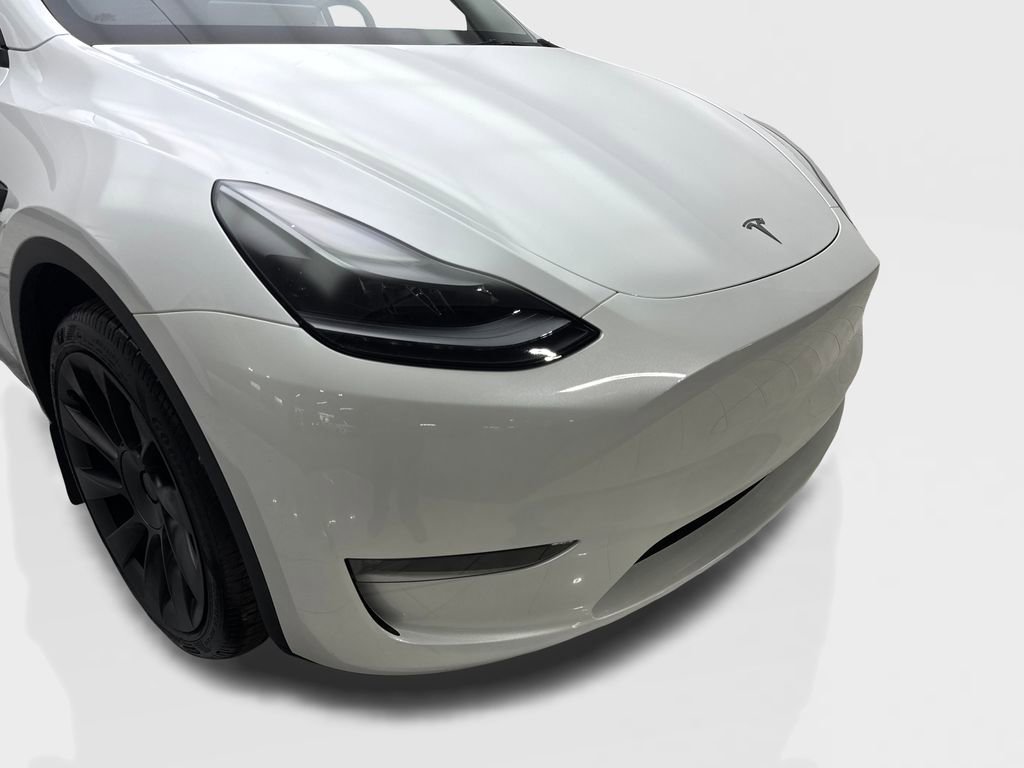 Used 2024 Tesla Model Y Long Range image 17