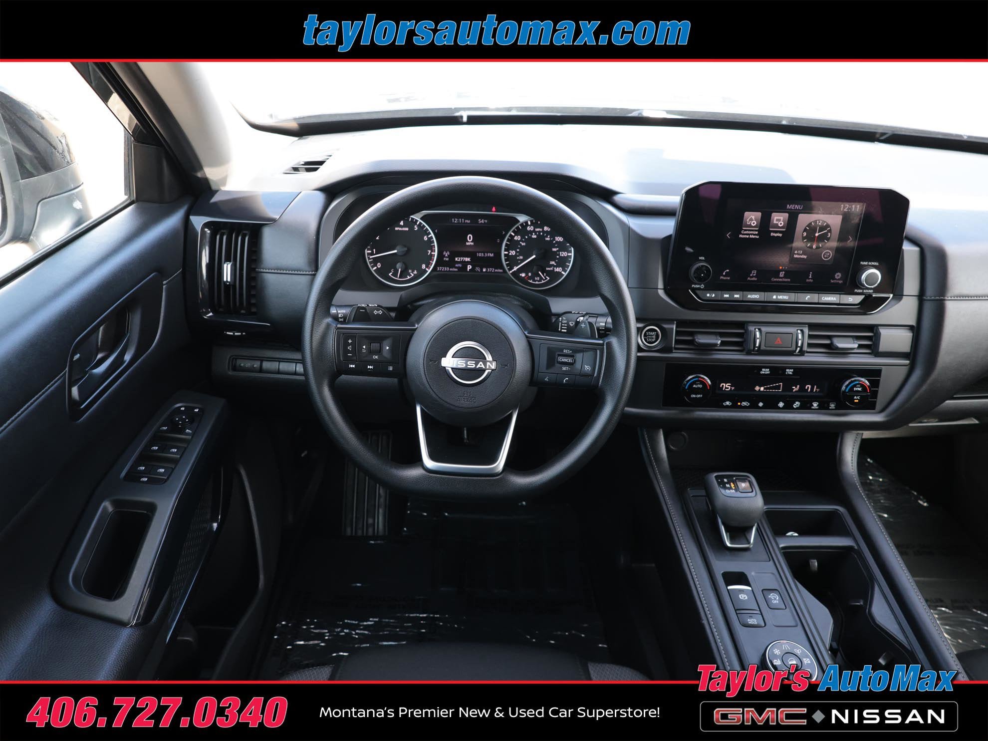 Used 2024 Nissan Pathfinder S image 27