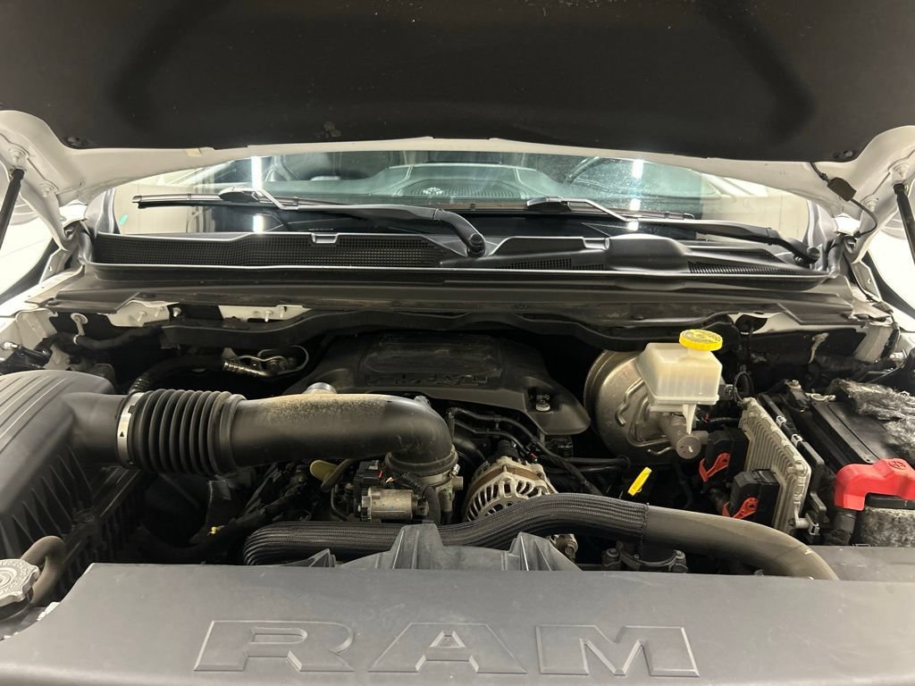 Used 2019 RAM 1500 Limited AWD/4WD image 12