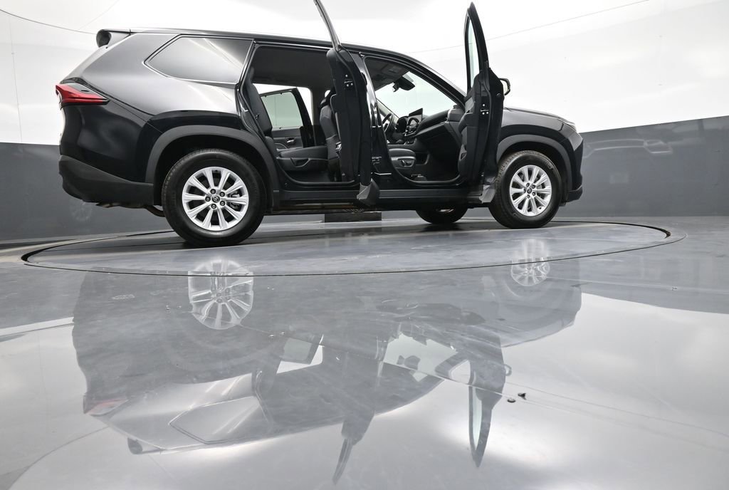 Certified 2025 Toyota Grand Highlander AWD image 49