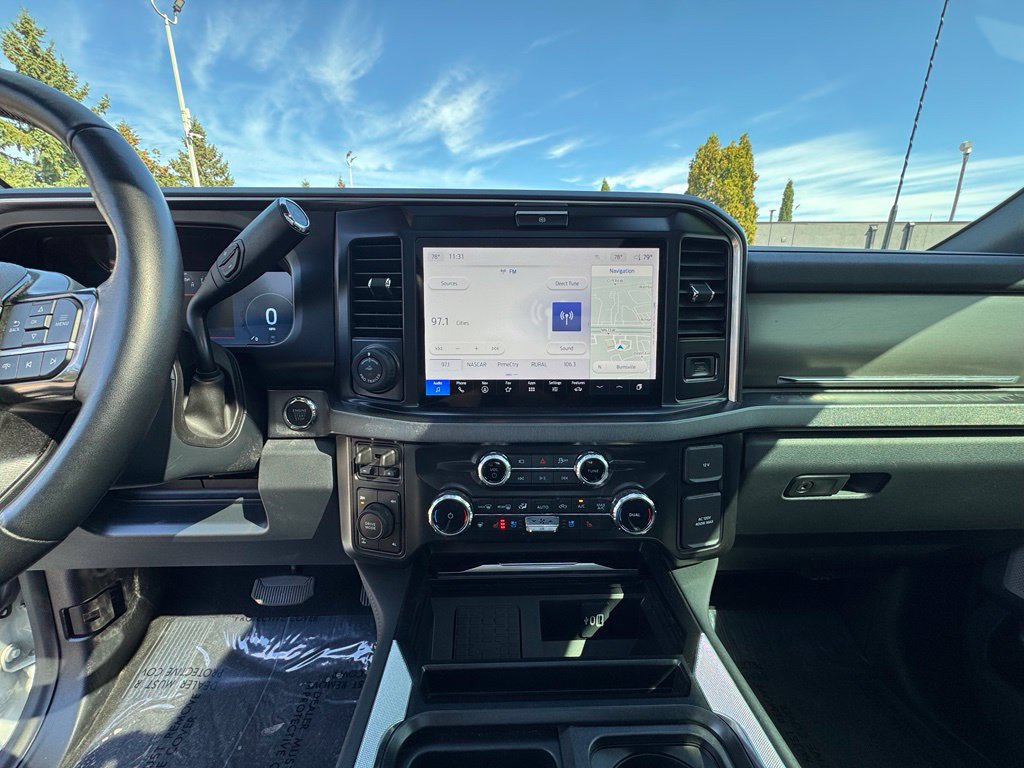 Used 2026 Ford F250 Platinum AWD/4WD image 32