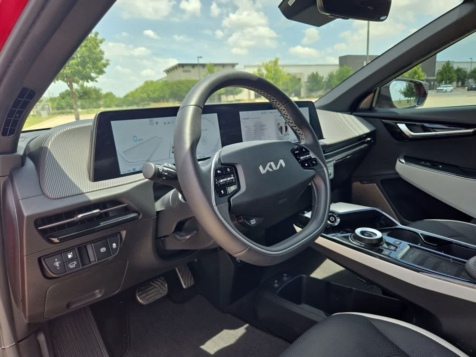Certified 2023 Kia EV6 GT-Line AWD/4WD image 2