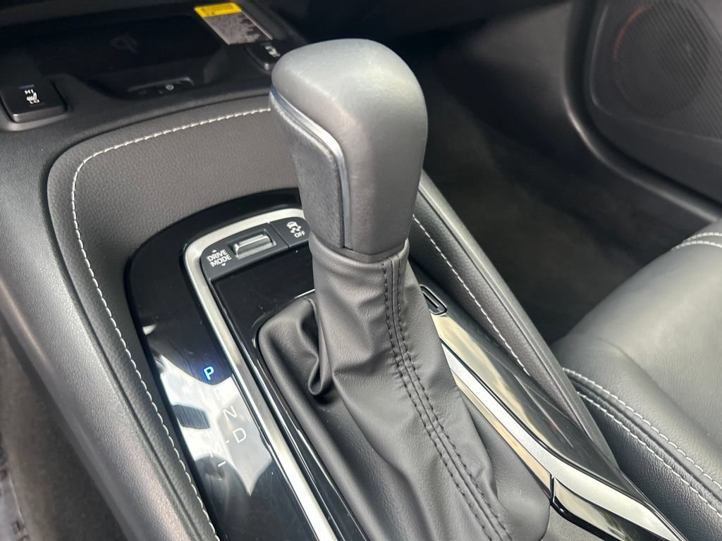 Certified 2025 Toyota Corolla XSE FWD image 22