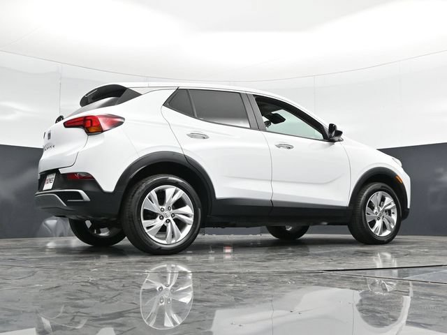 Used 2025 Buick Encore GX Preferred AWD/4WD image 49