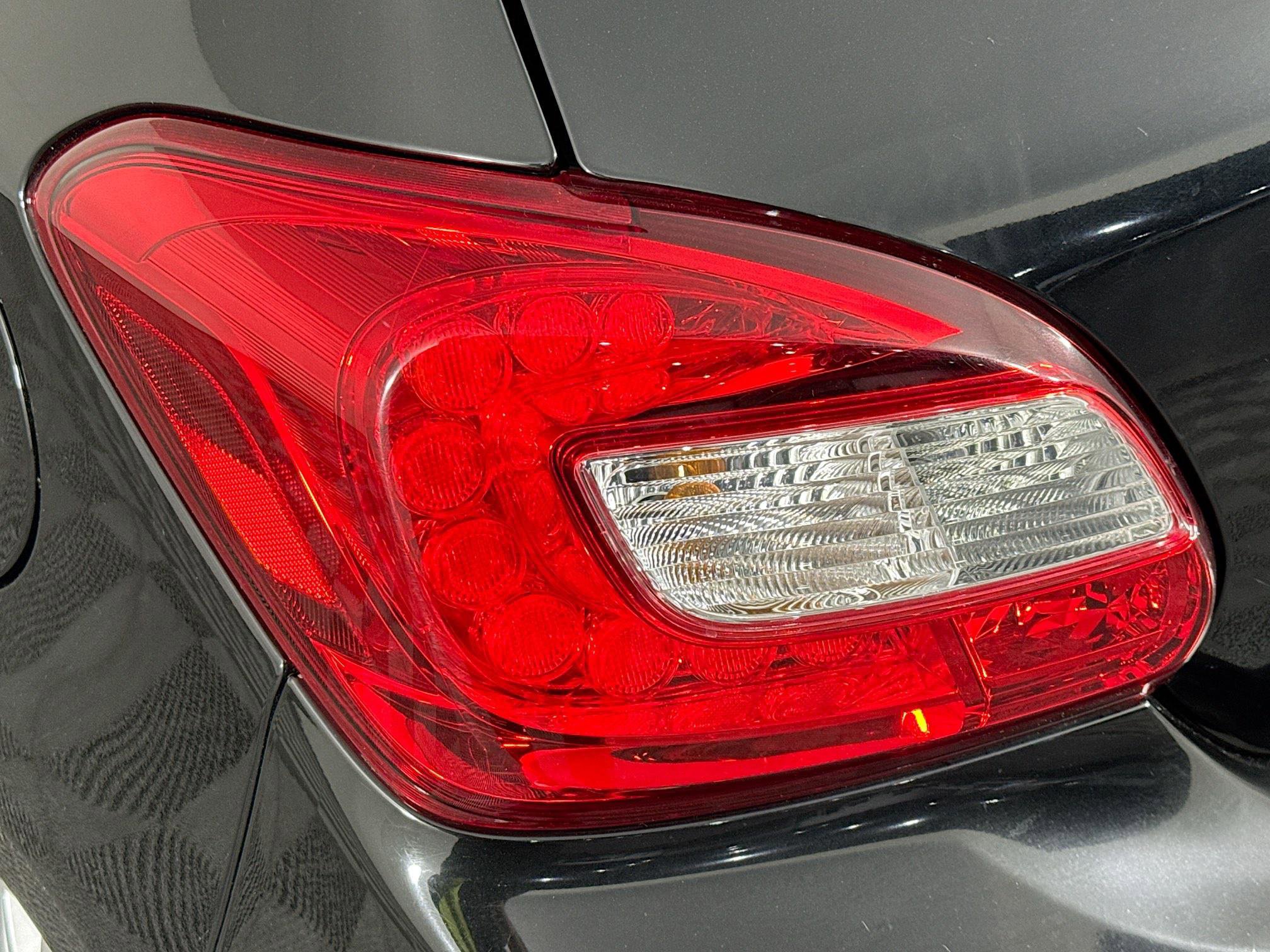 Used 2020 Mitsubishi Mirage ES image 34