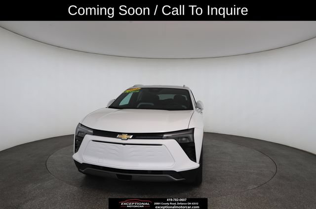 Used 2024 Chevrolet Blazer EV LT AWD/4WD image 32