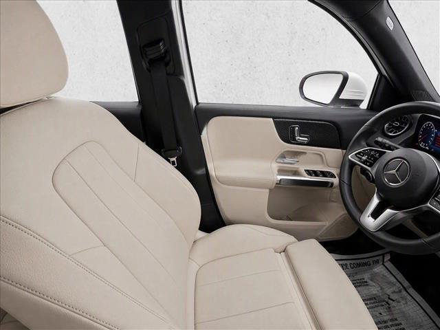 Used 2026 Mercedes-Benz GLB 250 image 21