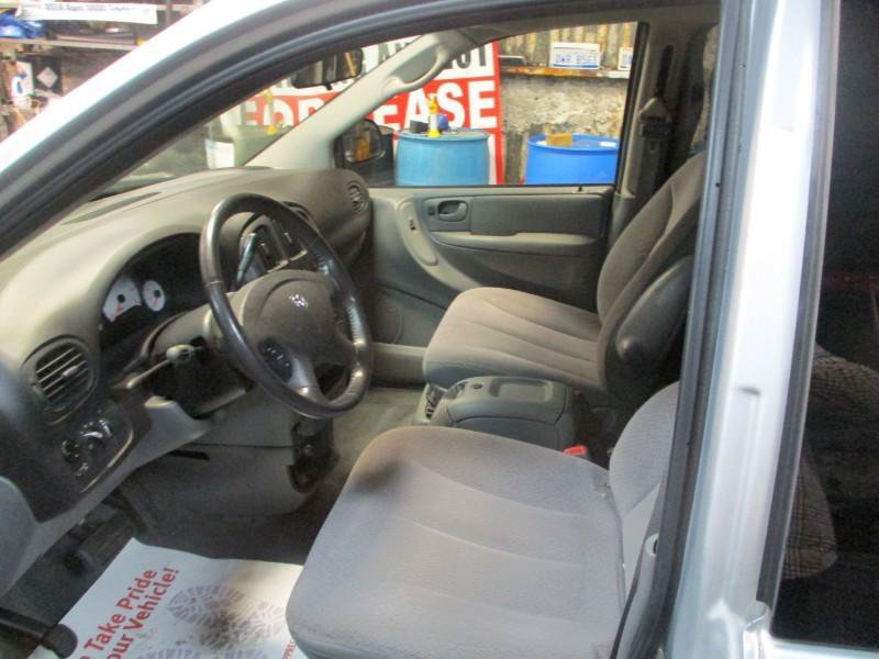 Used 2007 Dodge Grand Caravan SXT FWD image 11