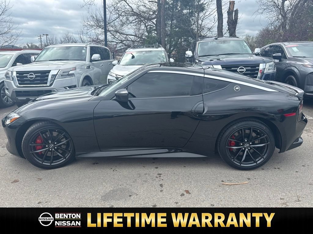 Certified 2024 Nissan Z Performance w/ Floor Mat Package image 5