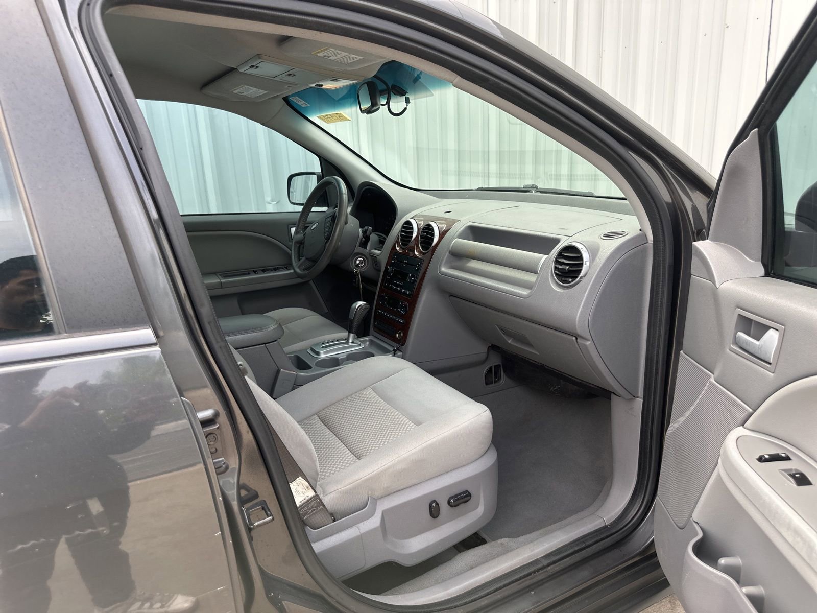 Used 2007 Ford Freestyle SEL image 15