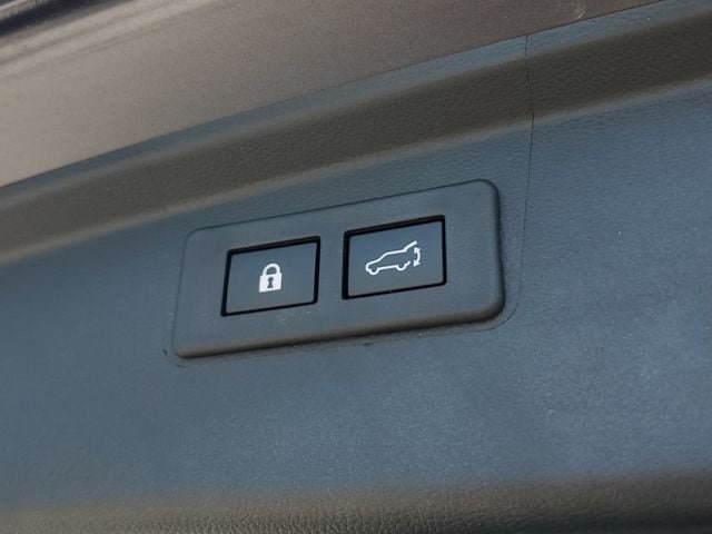 Certified 2025 Subaru Outback Wilderness AWD/4WD image 10