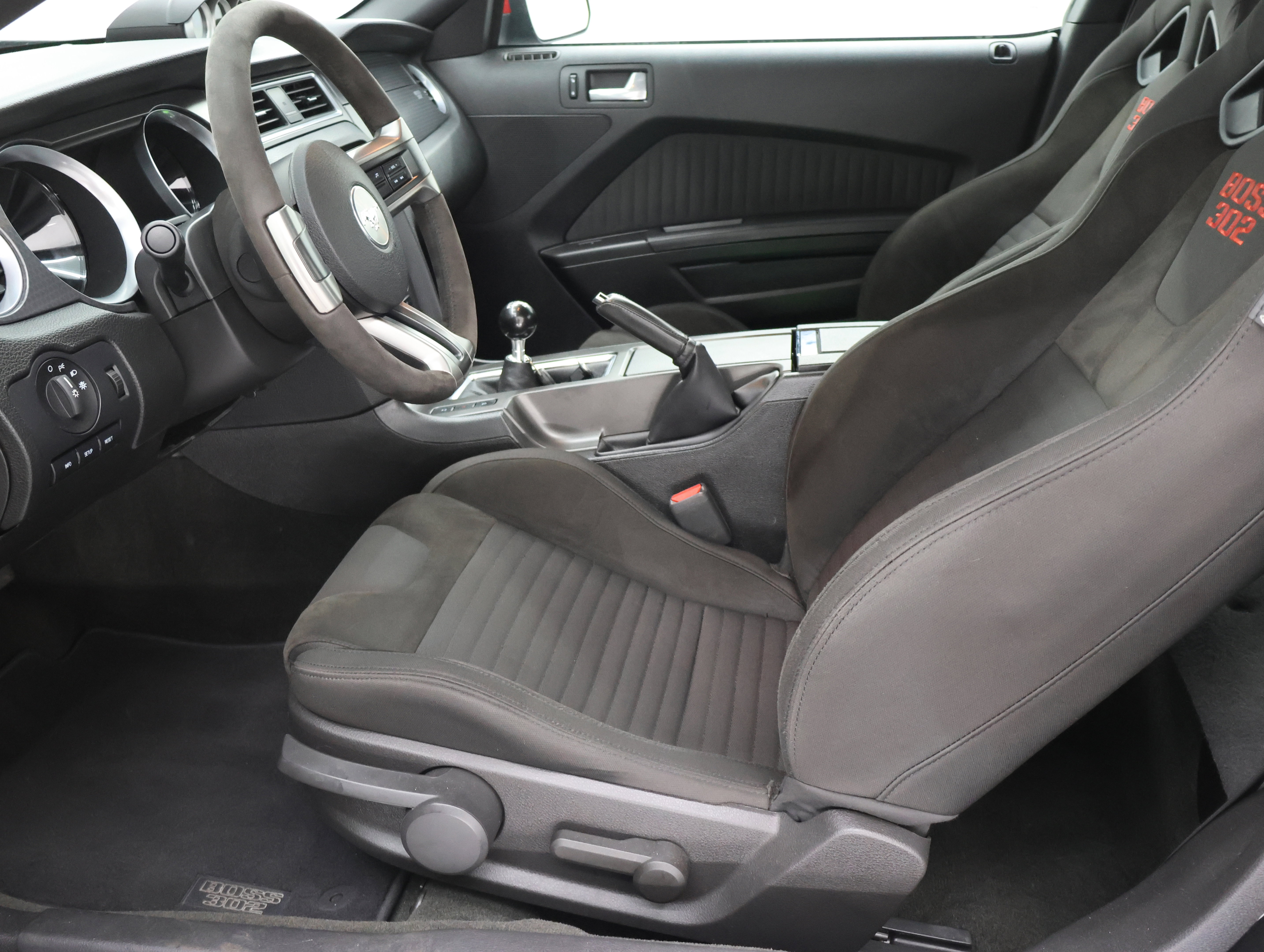 Used 2012 Ford Mustang Boss 302 RWD image 8