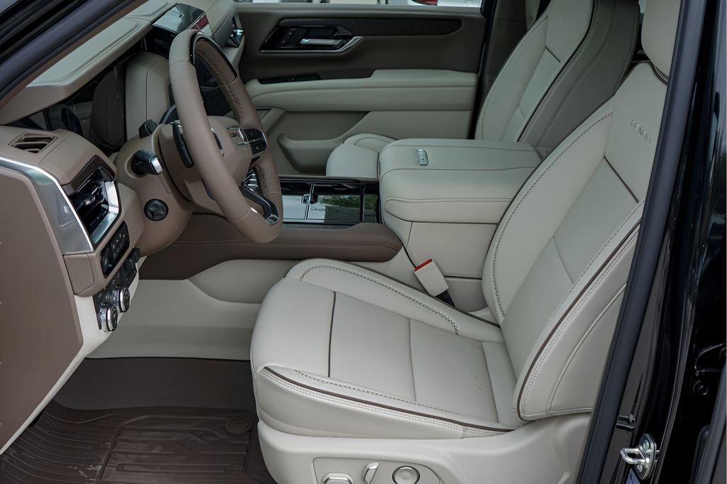 New 2026 GMC Yukon XL Denali image 10