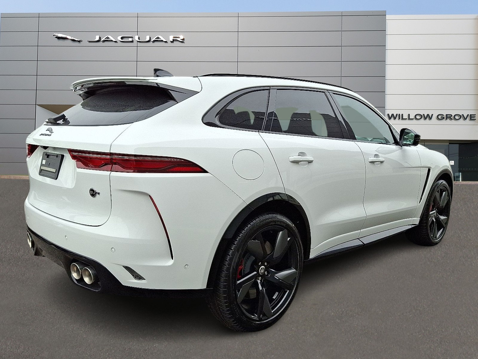 New 2026 Jaguar F-PACE SVR 575 Edition AWD/4WD image 2