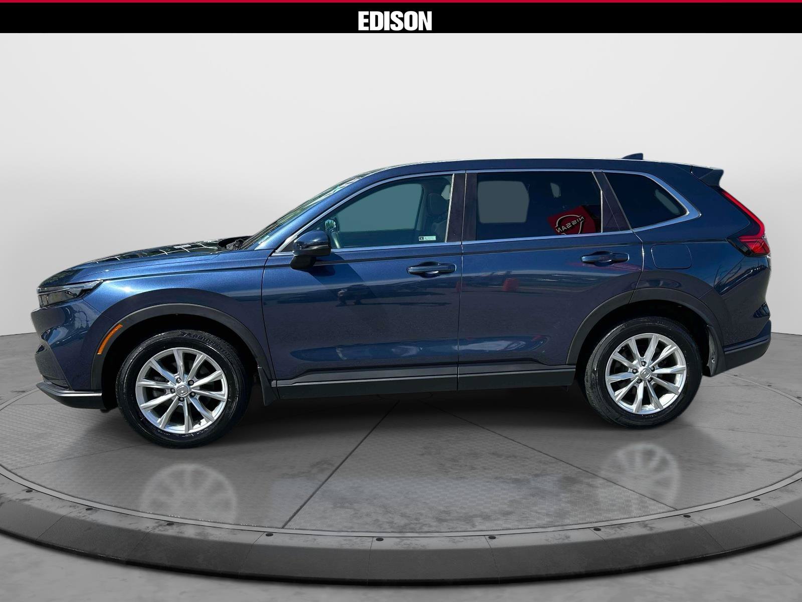 Used 2024 Honda CR-V EX image 3