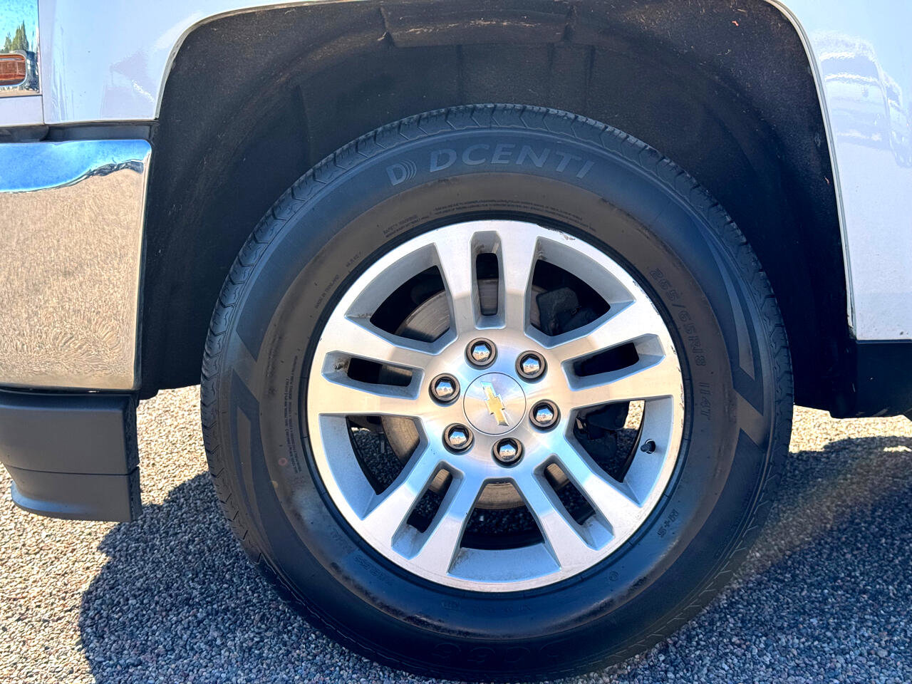 Used 2018 Chevrolet Silverado 1500 LT w/ All Star Edition image 13