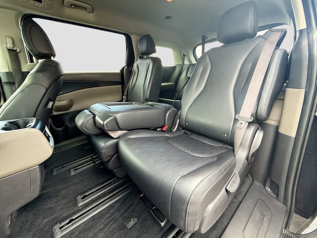 Certified 2025 Kia Carnival FWD image 19