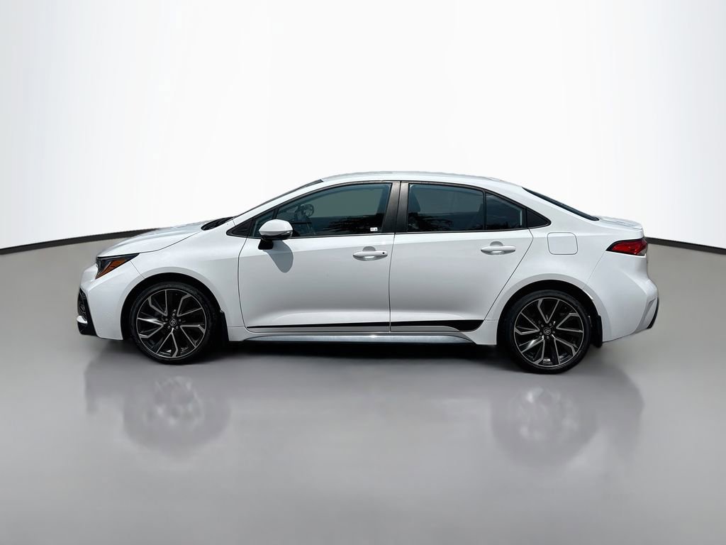 Used 2022 Toyota Corolla SE FWD image 4