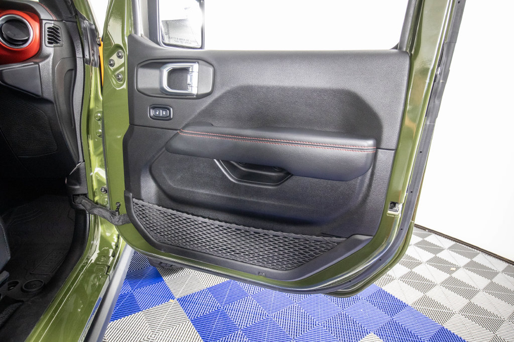 Used 2022 Jeep Wrangler Rubicon AWD/4WD image 15