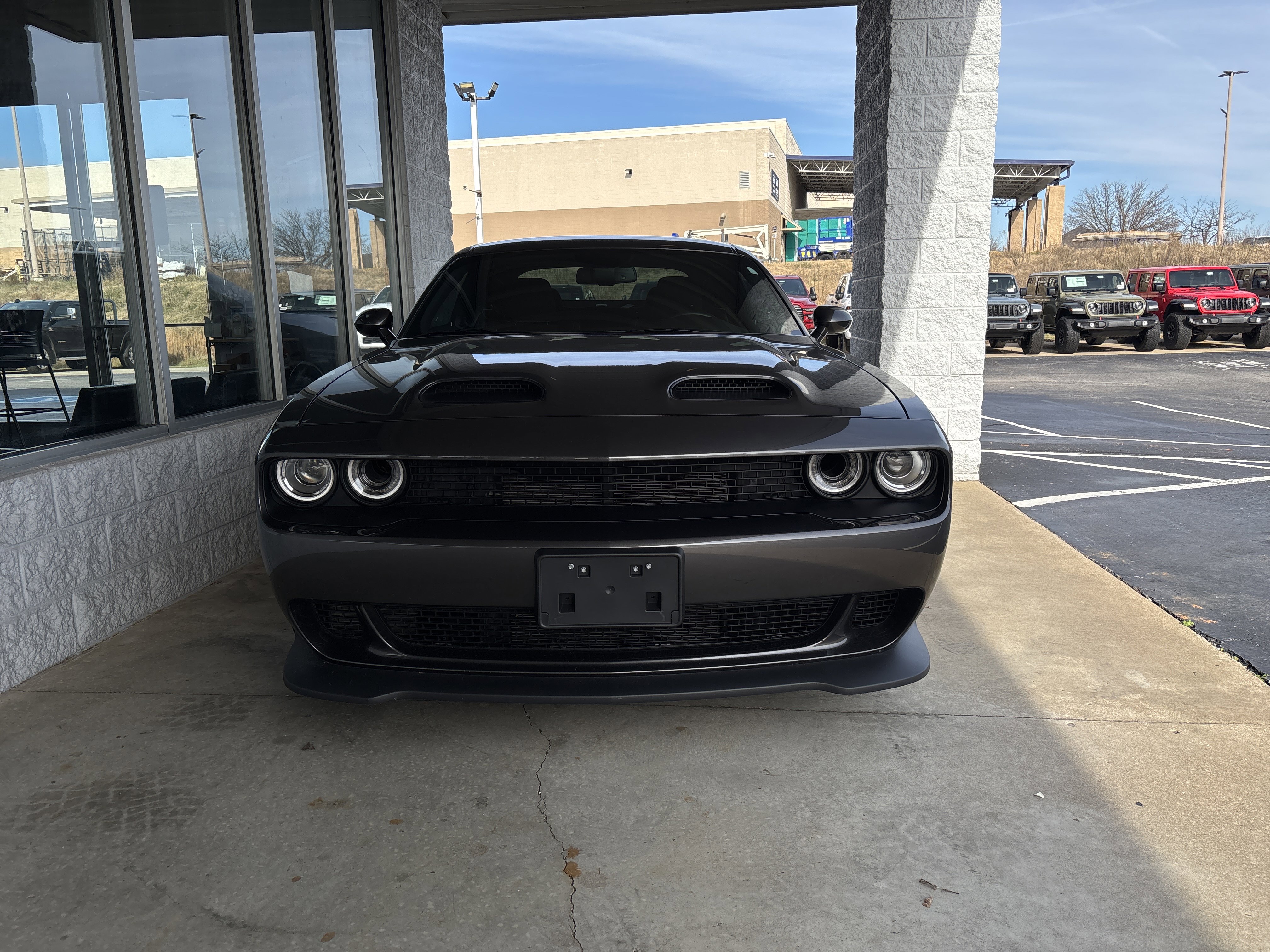 Used 2021 Dodge Challenger SRT Hellcat image 2