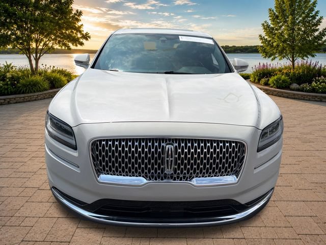 Used 2023 Lincoln Nautilus Reserve AWD/4WD image 12