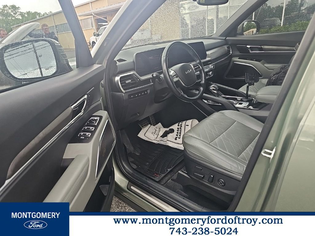 Used 2024 Kia Telluride SX X-Line AWD/4WD image 1