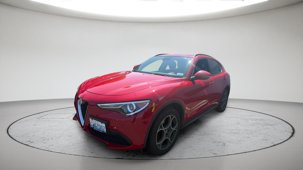 Used 2018 Alfa Romeo Stelvio Sport w/ Quick Order Package 22J Sport AWD/4WD image 3