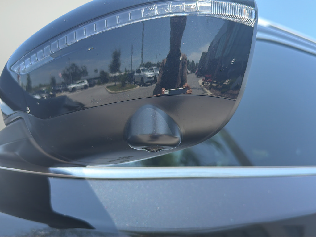 Used 2019 Nissan Rogue SV w/ Premium Package FWD image 55